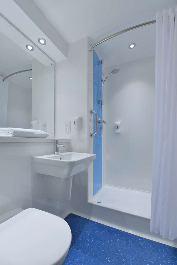 Travelodge Walton On Thames Quarto foto